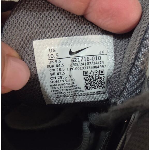 Nike Mens Reax 8 Size 10.5 Cool Gray Mens Cross Training Shoes Mesh - Picture 8 of 9